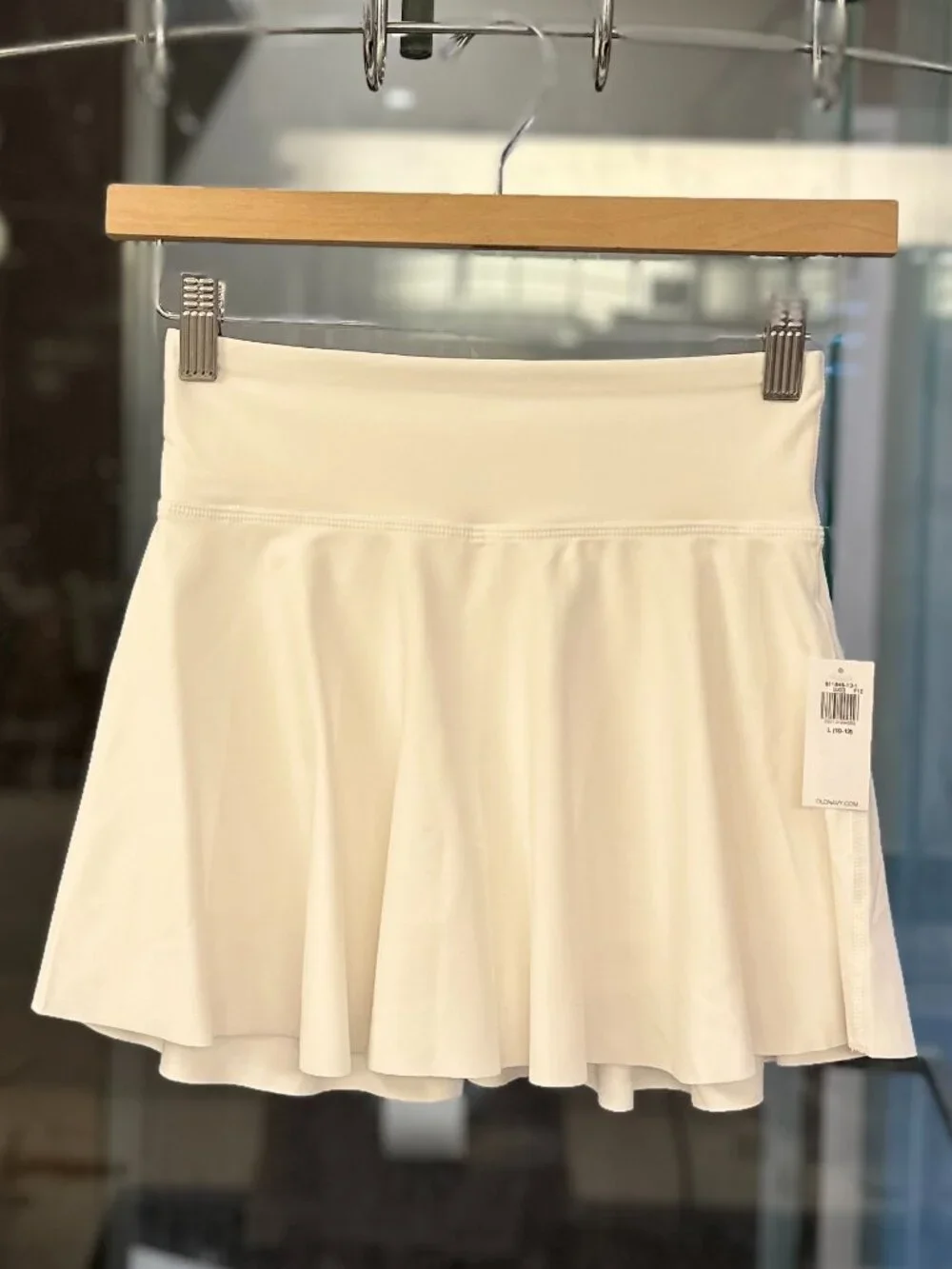 Old Navy Girl’s PowerSoft Active-Wear High-Waist Skort (Calla Lilies Off White)